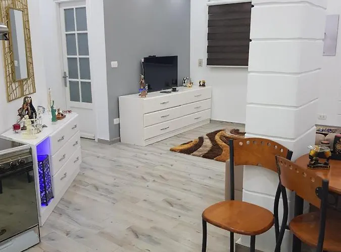 Flat 01 Bed Room. Sea Street. Hadaba Area.
